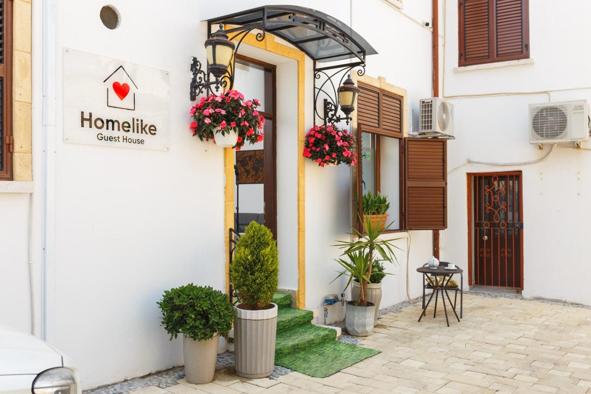 Homelike Guest House Kyrenia  Exteriör bild